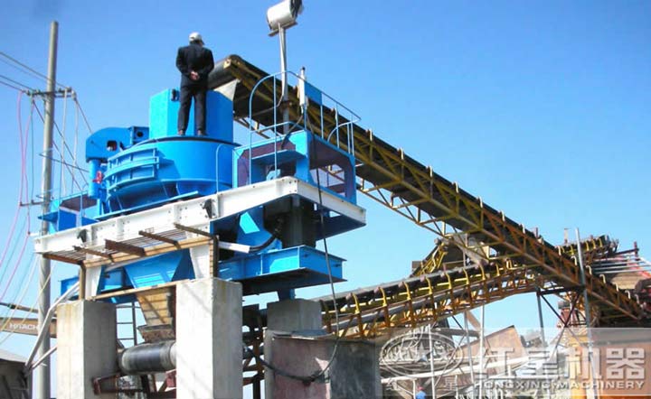 用戶制砂現(xiàn)場，點(diǎn)擊咨詢獲得生產(chǎn)線配置及報(bào)價(jià)