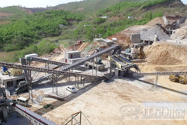 時產(chǎn)200石子破碎機生產(chǎn)現(xiàn)場，可就近安排參觀